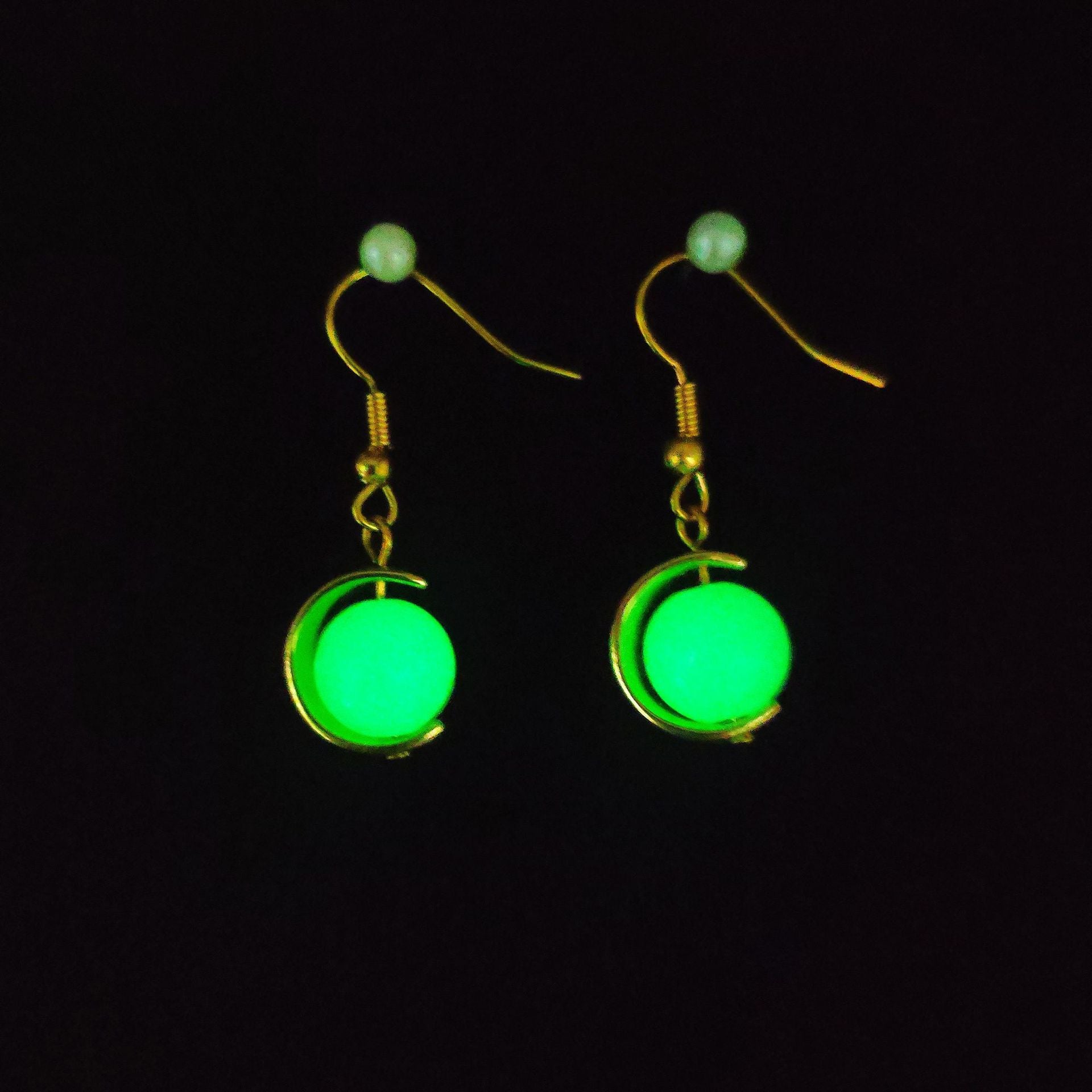 Wholesale Fish Hook Fashion Creative Glowing Starry Sky Stars and Moon Temperament Luminous Earrings